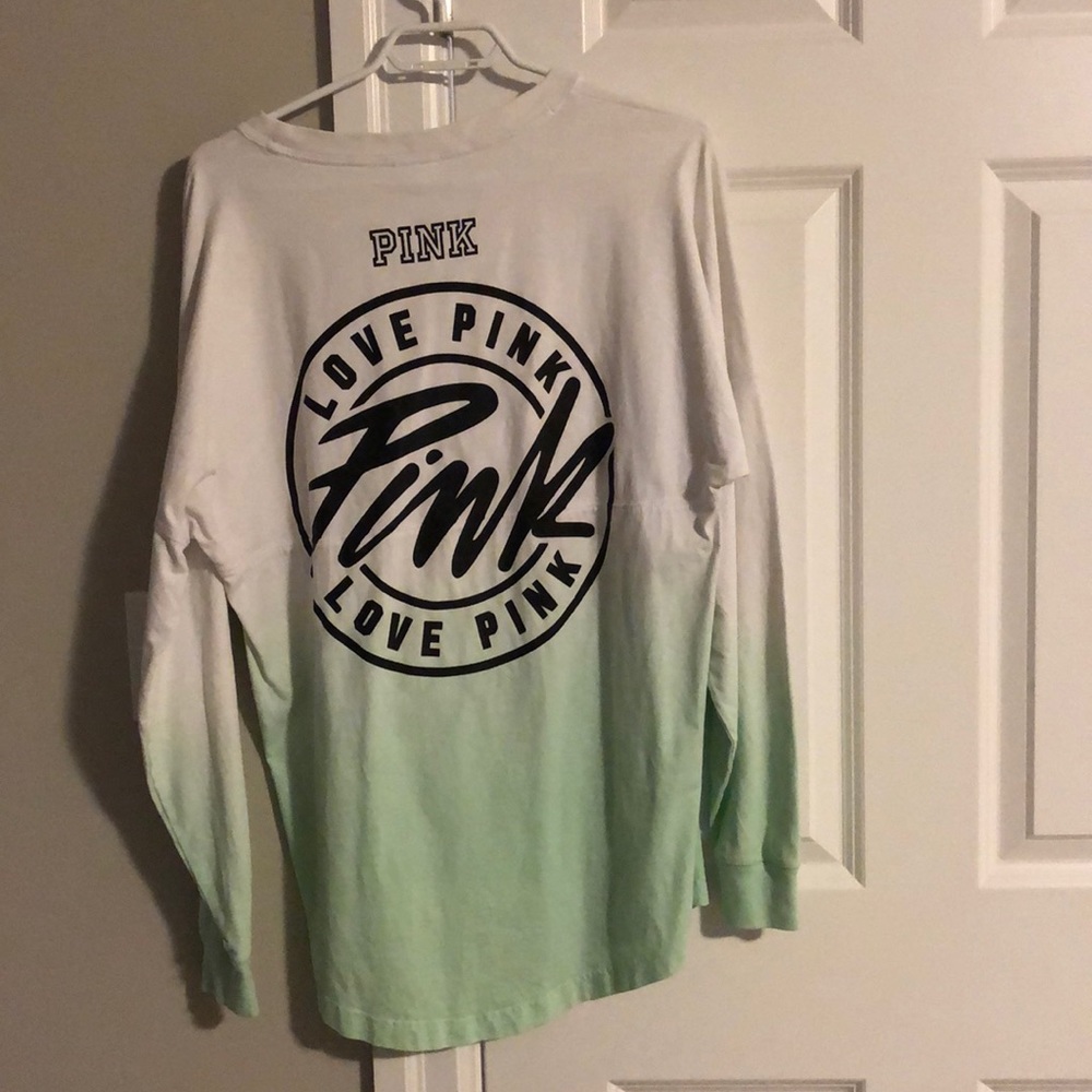 Pink sweaters - Picture 7 of 7